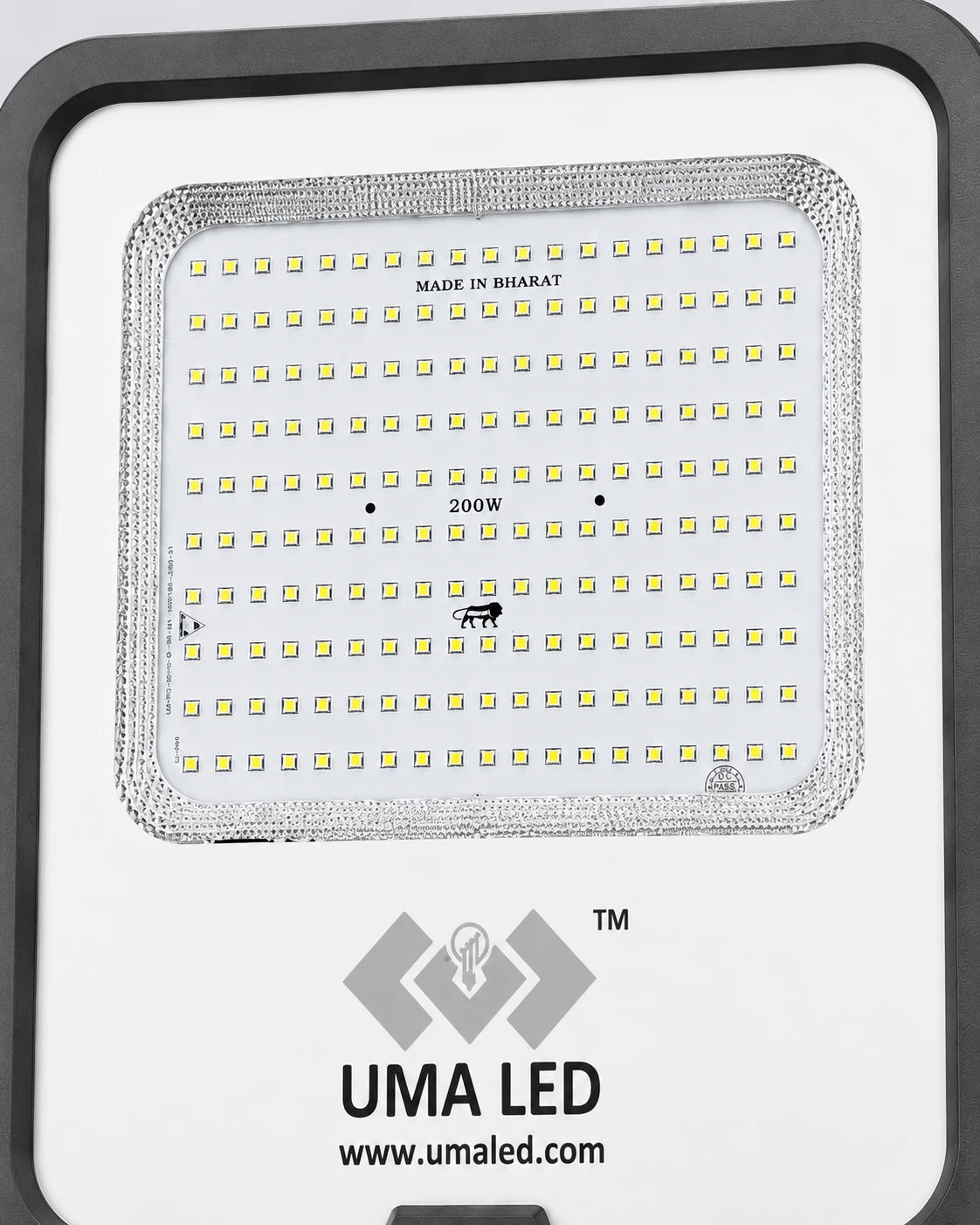 UMA LED 200W square LED street light with a white faceplate, black border, and a grid of small yellow LED chips, featuring the UMA LED logo and website at the bottom.